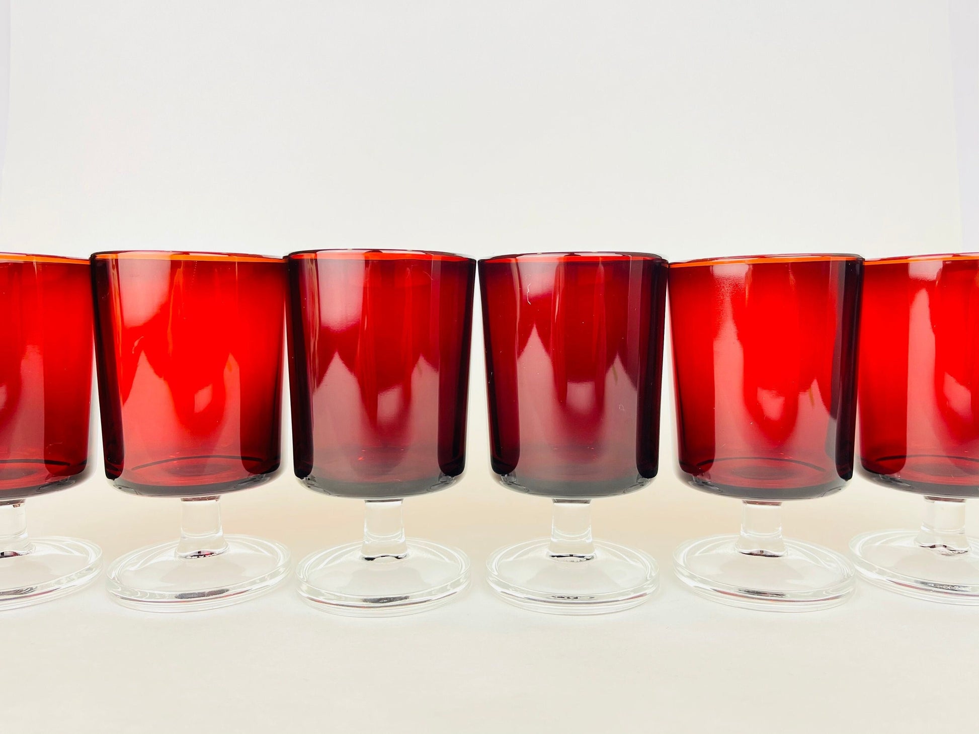 Product image for 'vintage cranberry red drinking glasses goblets set of six 6 made by luminarc in france' (view df63af)