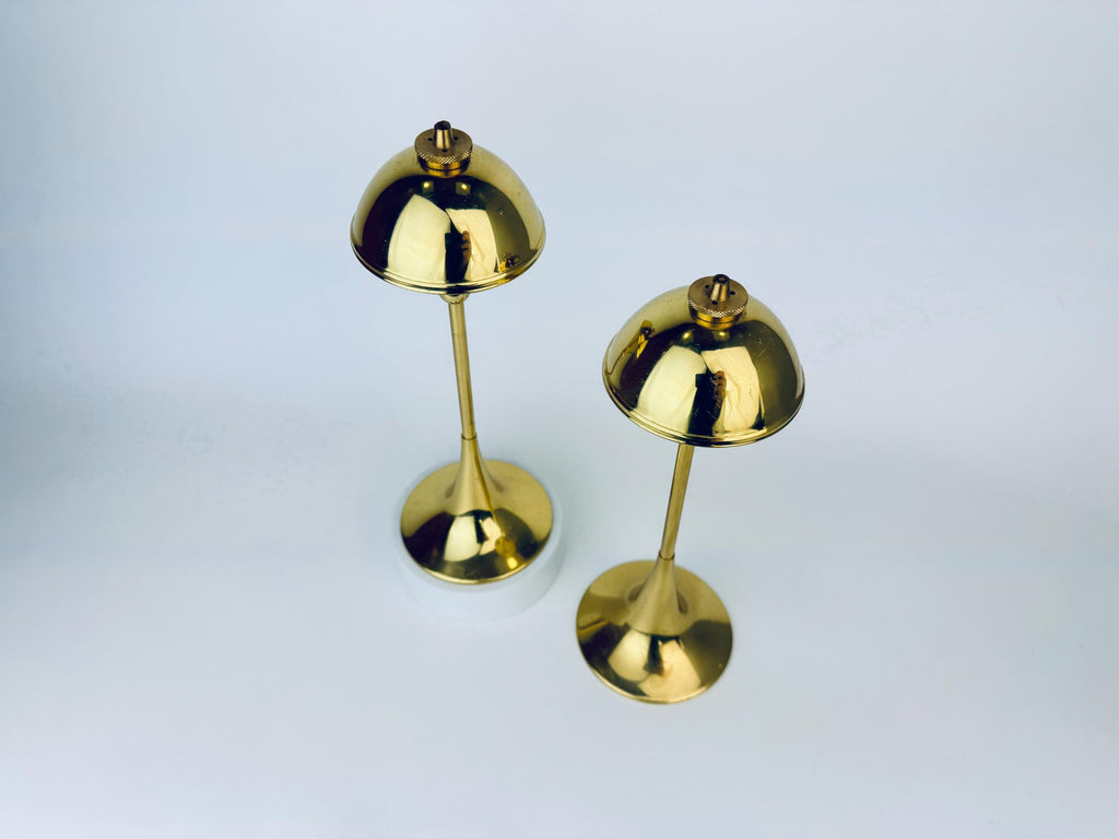 Product image for 'vintage hejl mid century danish brass oil lamps atomic mushroom shaped set of two 2 made in denmark' (view 92aff3)