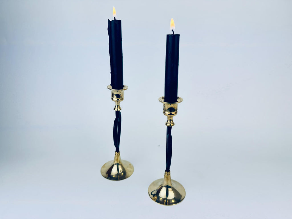 Product image for 'vintage brass heart candlestick holders romantic mid century pair' (view 282ec5)