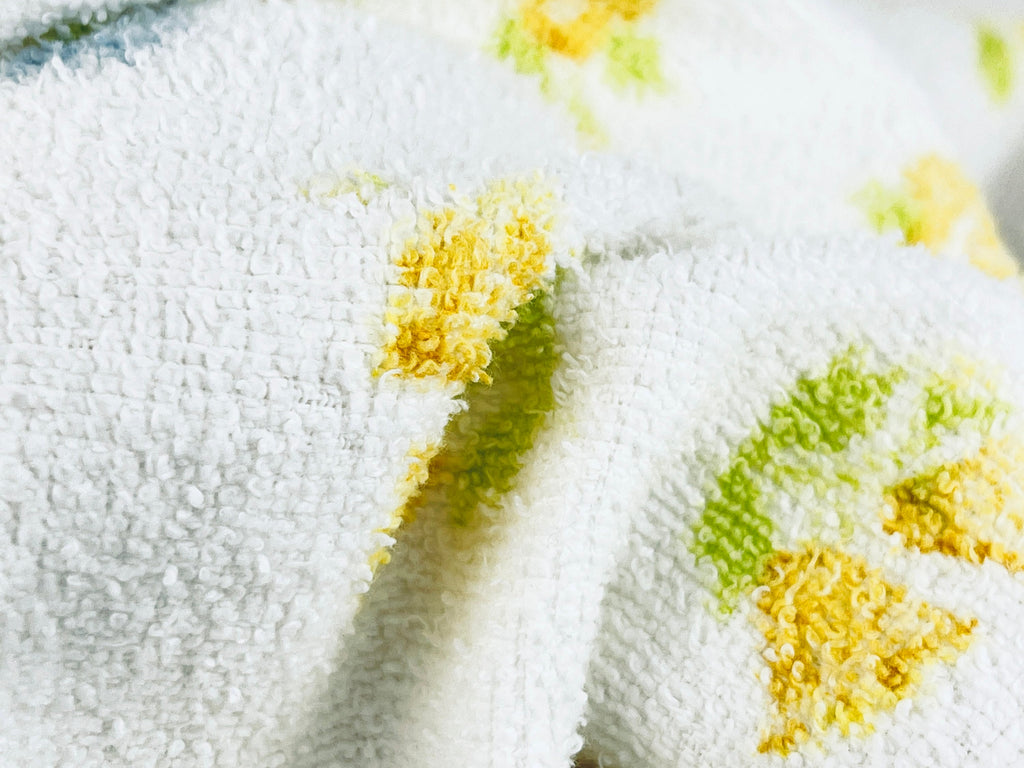 Product image for 'vintage floral fringe hand towel 100 cotton loop yarn made in usa' (view 13f56c)