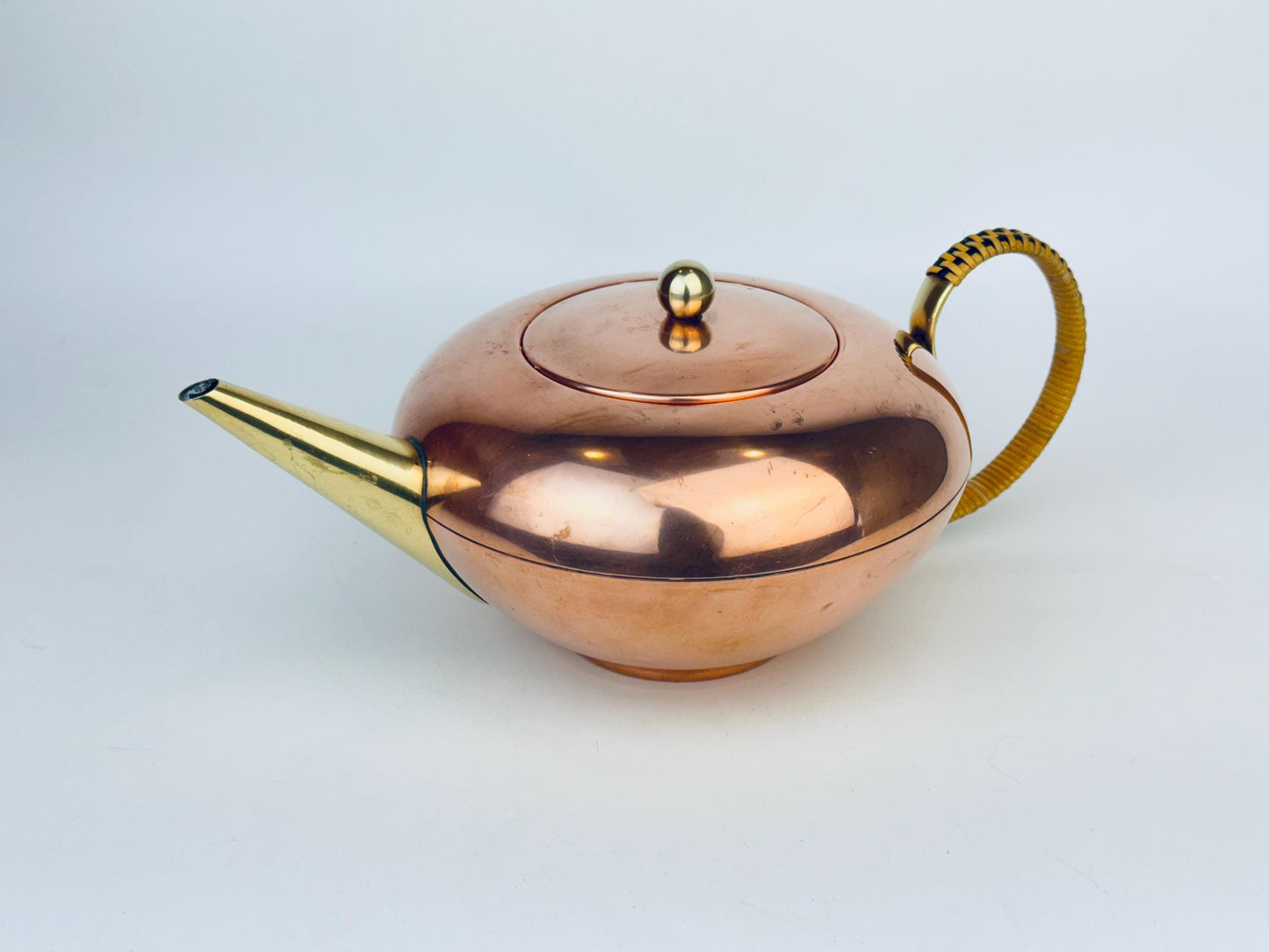 Product image for 'vintage copper brass teapot wicker wrapped handle' (view d7afb0)