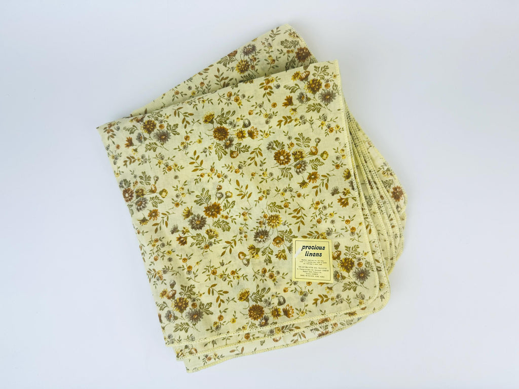 Product image for 'vintage pale yellow floral fabric napkins set of four 4 new old stock nos made in hong kong' (view f0be10)