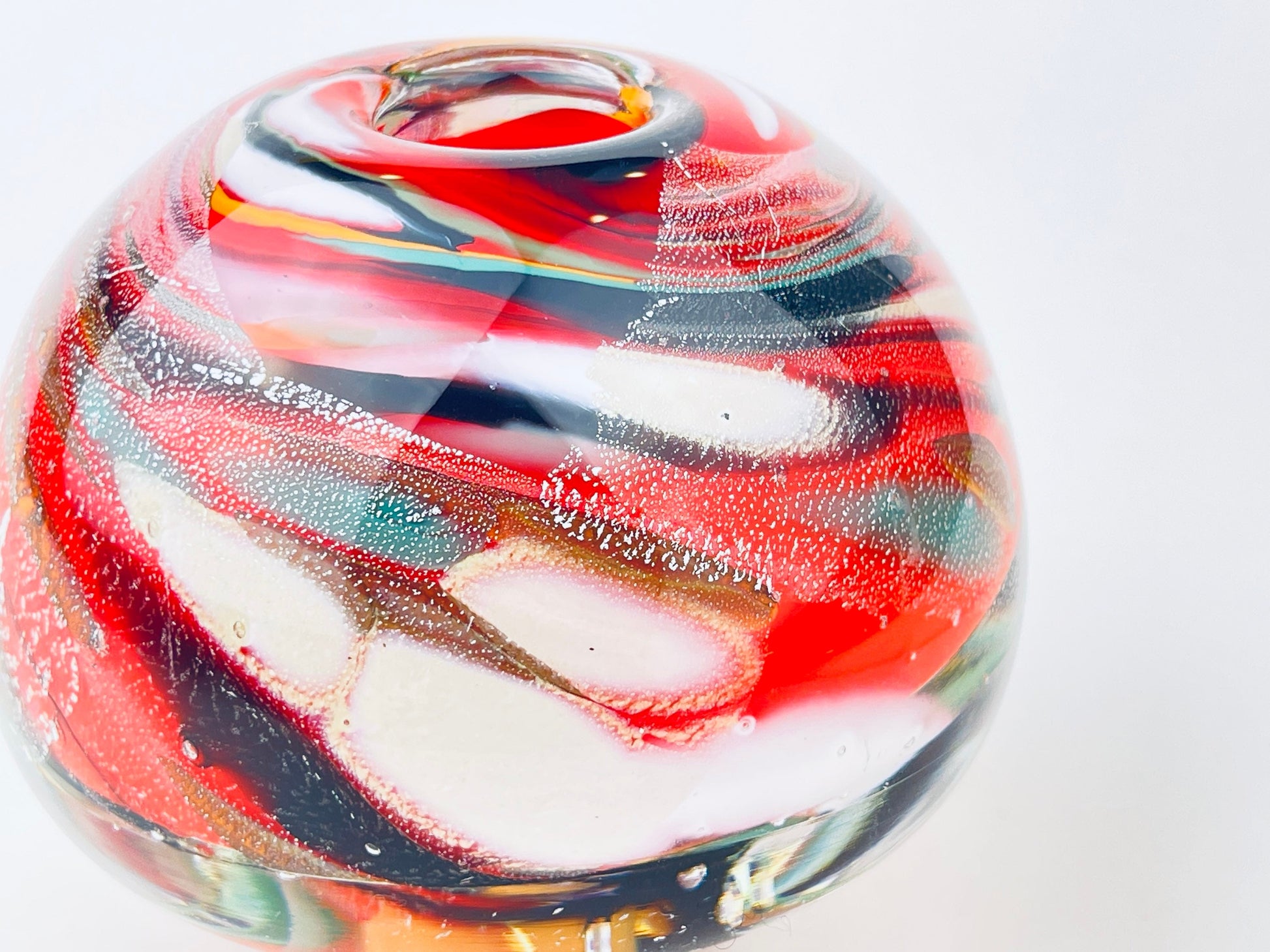 Product image for 'vintage raymond zotto round handblown art glass vase controlled bubbles heavy bottom zotto signed' (view e55b65)