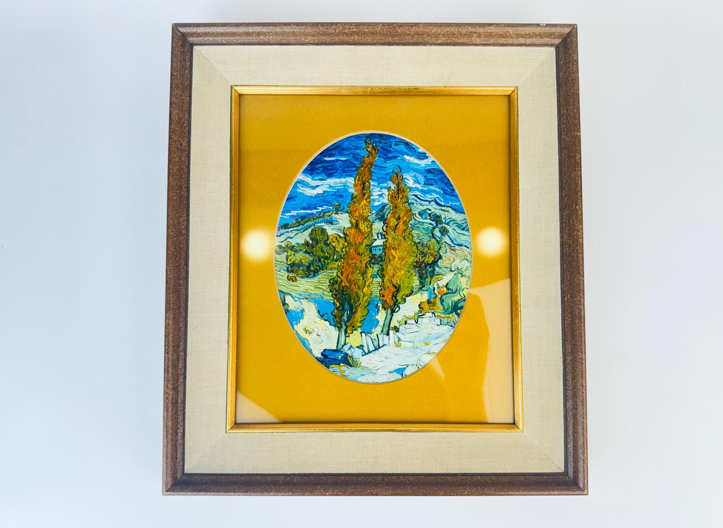 Product image for 'vintage solid wood gold trim picture frame 5 x 7 oval mat made in finland' (view ebc7da)