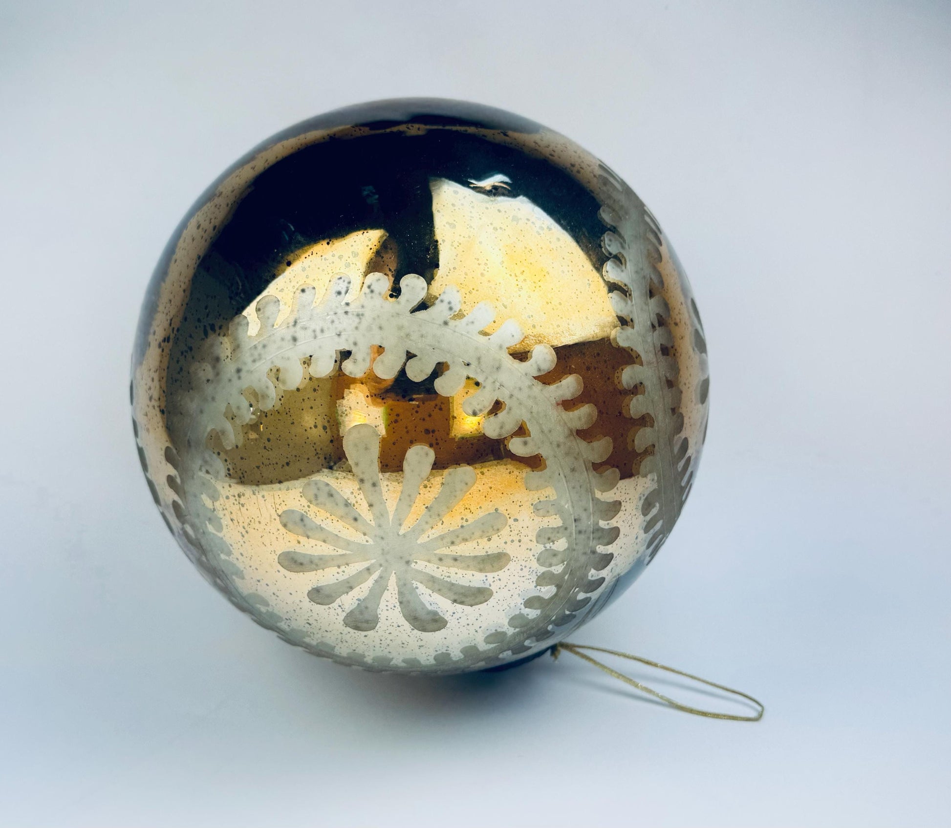 Product image for 'vintage x large 10 silver mercury glass christmas tree ornament' (view 22560d)