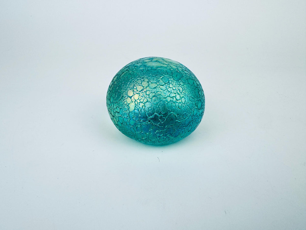Product image for 'vintage round green iridescent crackle art glass paperweight heron glass studio made in england' (view e5223e)
