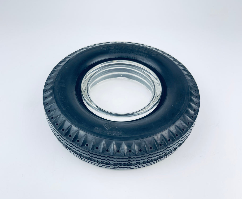 Product image for 'vintage seiberling sealed aire rubber tire glass ashtray made in usa' (view 883b4a)