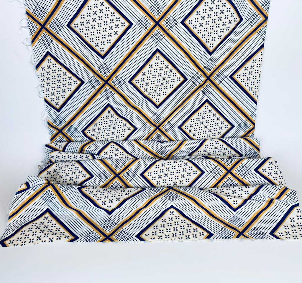 Product image for 'vintage blue yellow white striped fabric material 50 x 78' (view e7eabd)