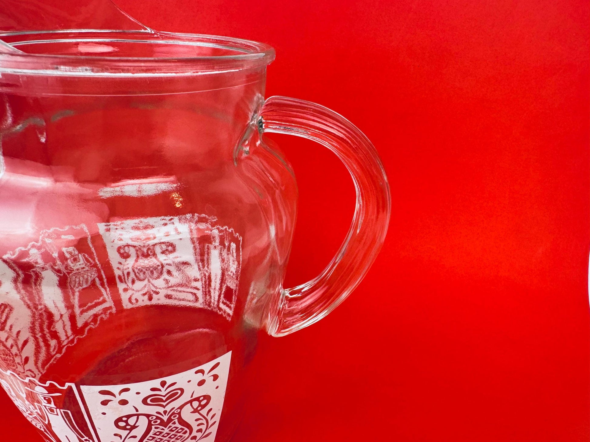Product image for 'vintage amish butterprint water juice pitcher jug hazel atlas' (view 442b8c)