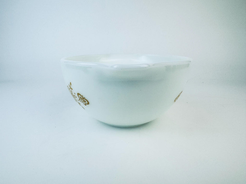 Product image for 'vintage pyrex butterfly gold cinderella mixing bowl 441 1 5 pt 750 ml made in usa' (view b0ecdf)