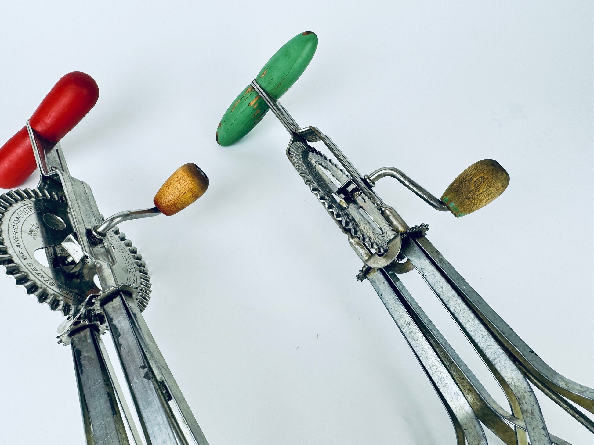 Product image for 'vintage a j metal red green wood manual double whisk high speed super center drive beater made in usa sold separately' (view 524cd3)