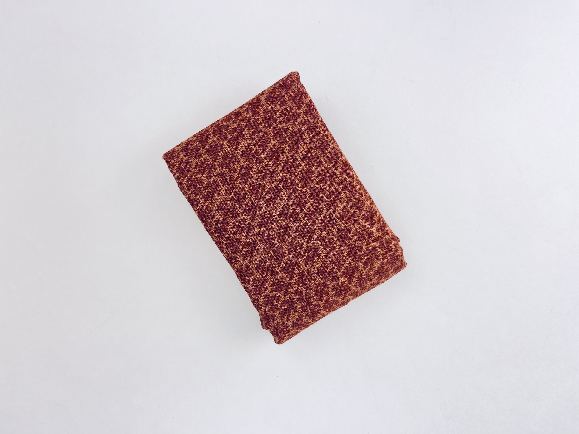 Product image for 'vintage red cream textured fabric retro pattern for quilting or upholstery' (view 90969a)