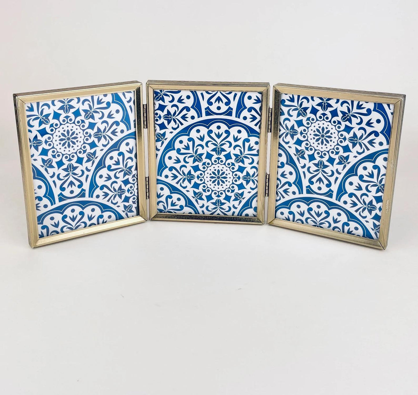 Product image for 'vintage gold tabletop picture frame book set of three 4 x 5 sets sold separately' (view 08b3da)