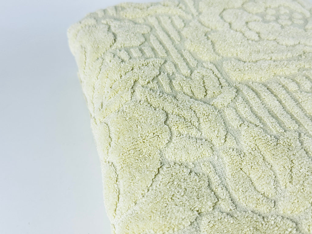 Product image for 'vintage pale yellow rose floral fringe bath shower towel cannon gold label made in usa' (view a8375a)