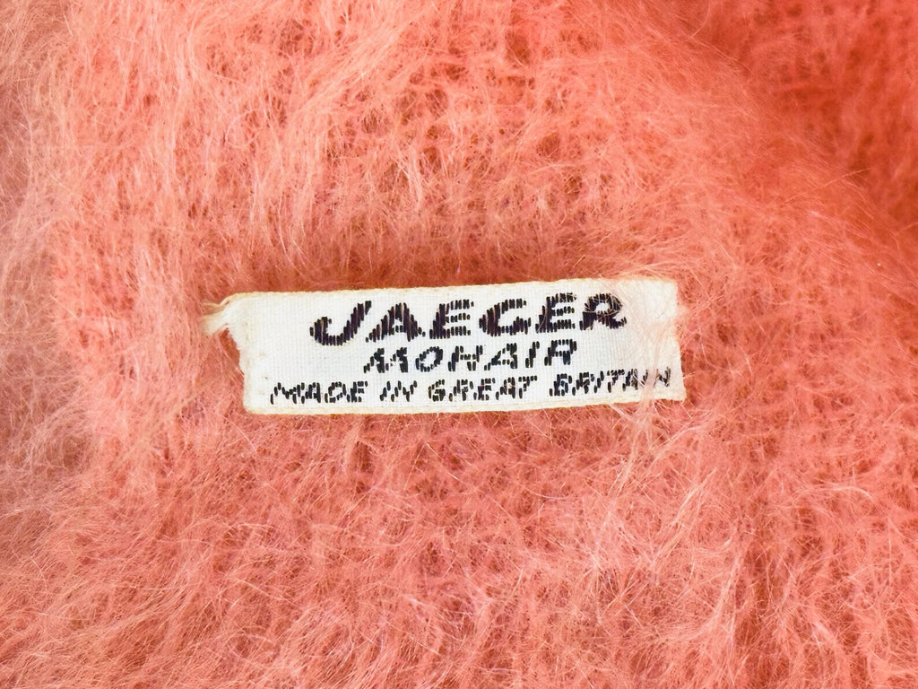Product image for 'vintage jaeger pink mohair wool fringe throw made in great britain' (view 51fb67)