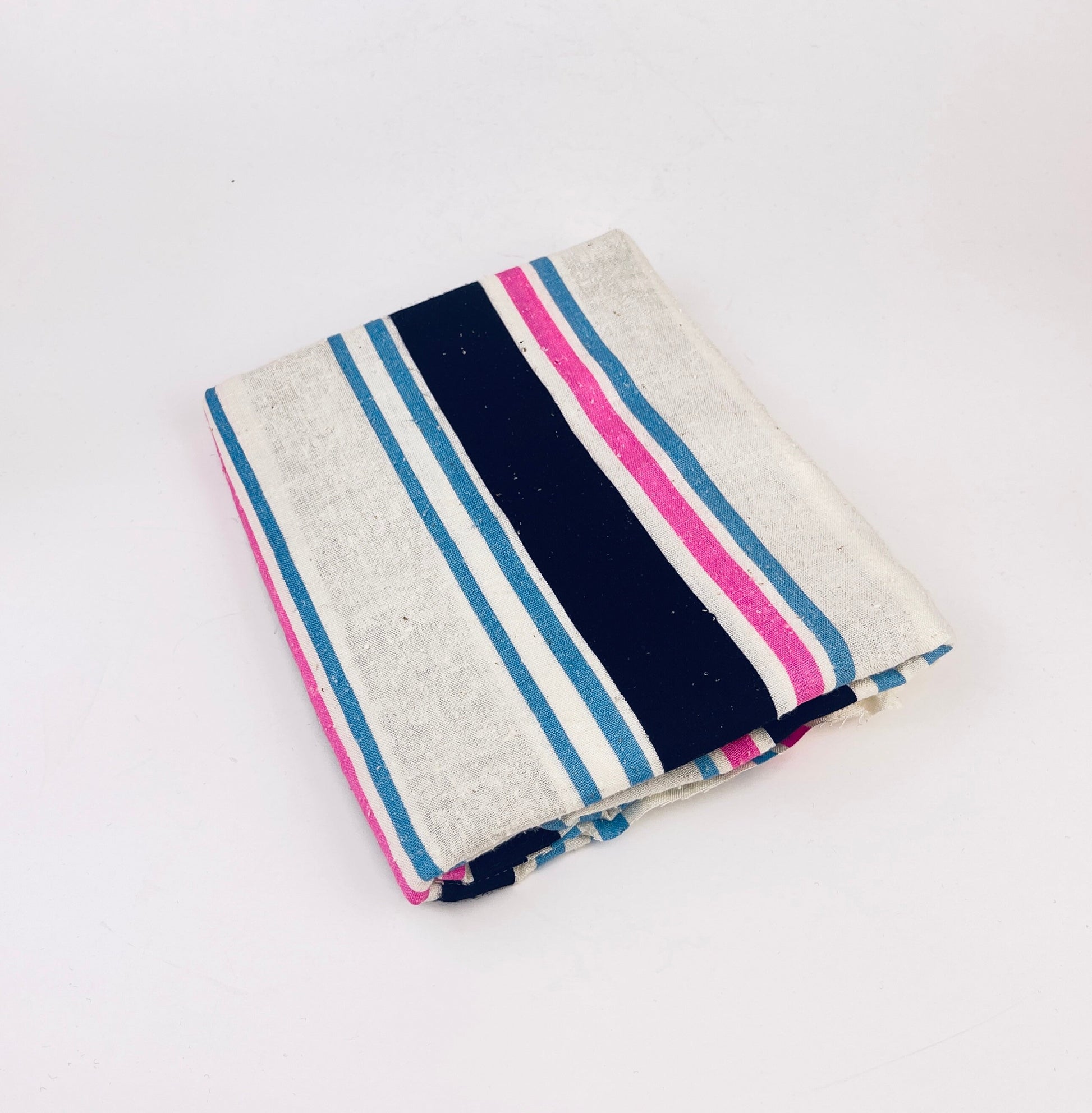 Product image for 'vintage textured striped linen polyester blend fabric 38 x 62 90s print fabric' (view 4d7134)