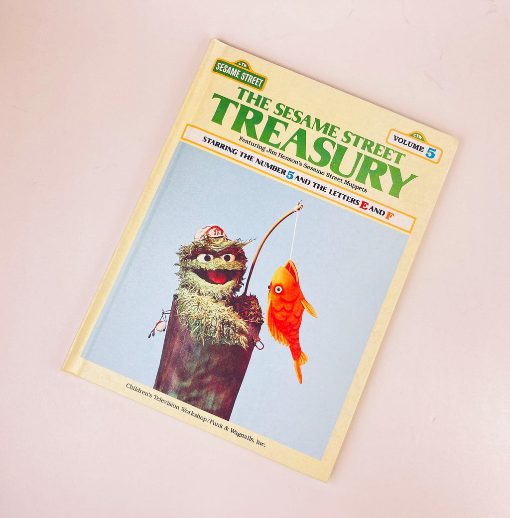 Product image for 'vintage the sesame street treasury hardcover books volumes sold separately' (view 635bef)