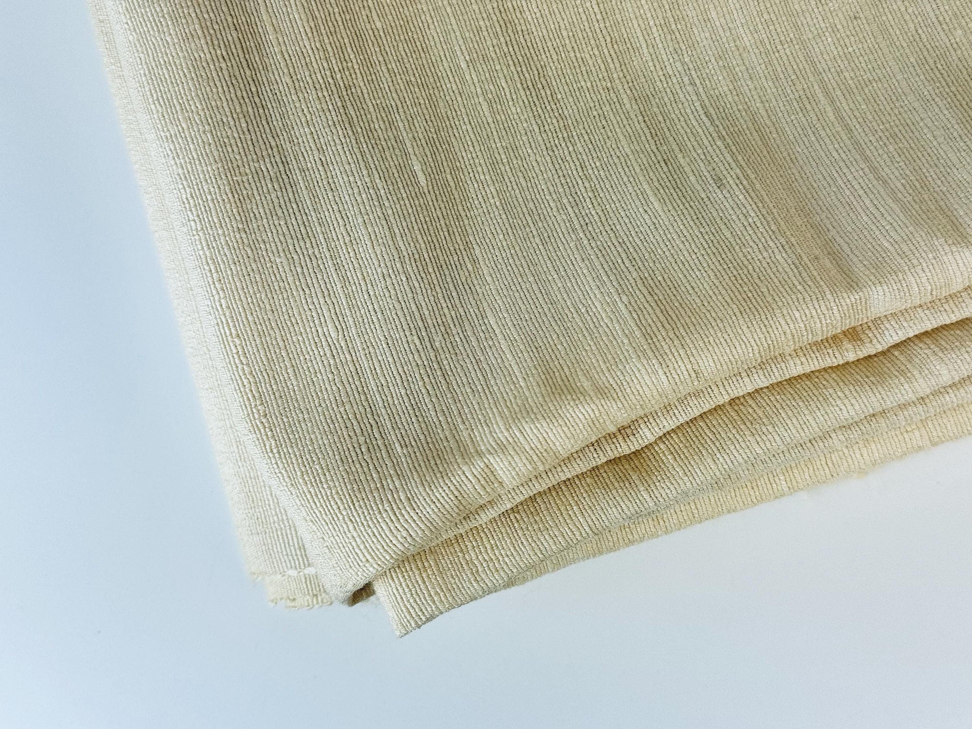Product image for 'vintage textured beige upholstery fabric 36 x 72' (view 8b7061)