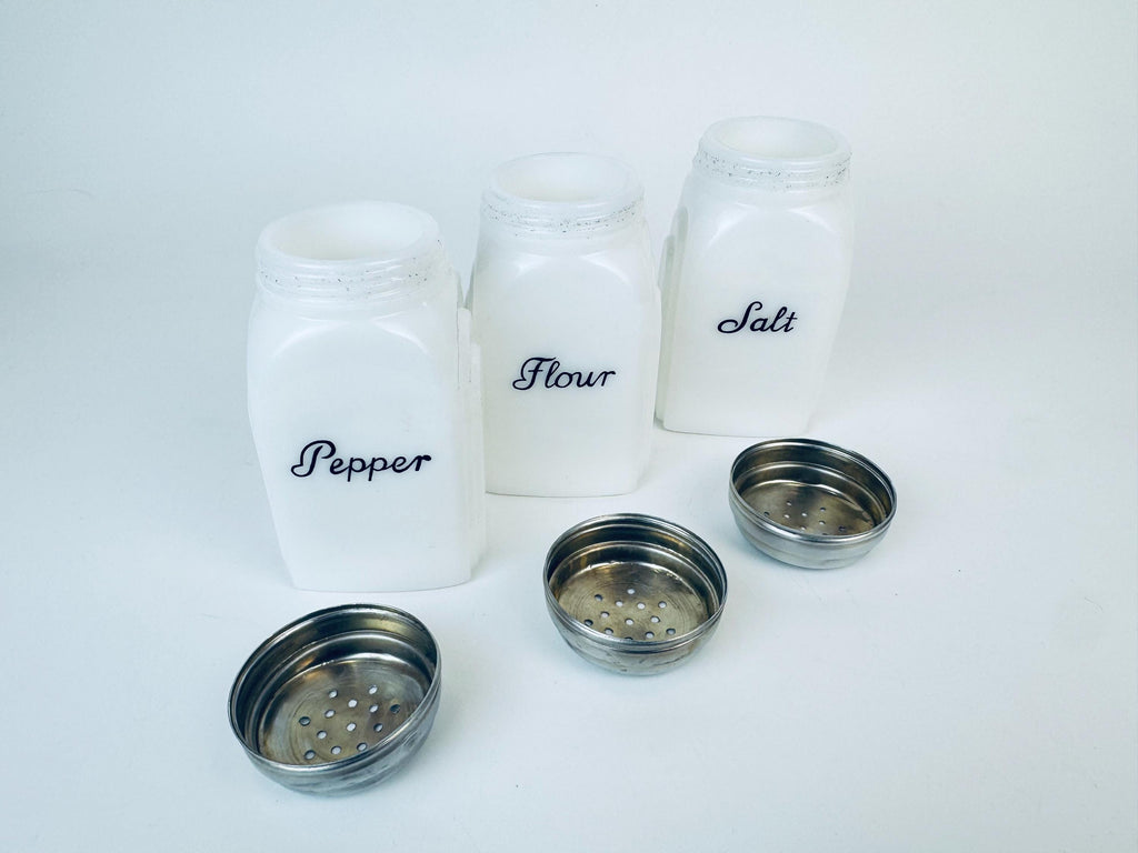 Product image for 'vintage mckee white kitchen range shaker set art deco style salt pepper flour' (view 0afeca)
