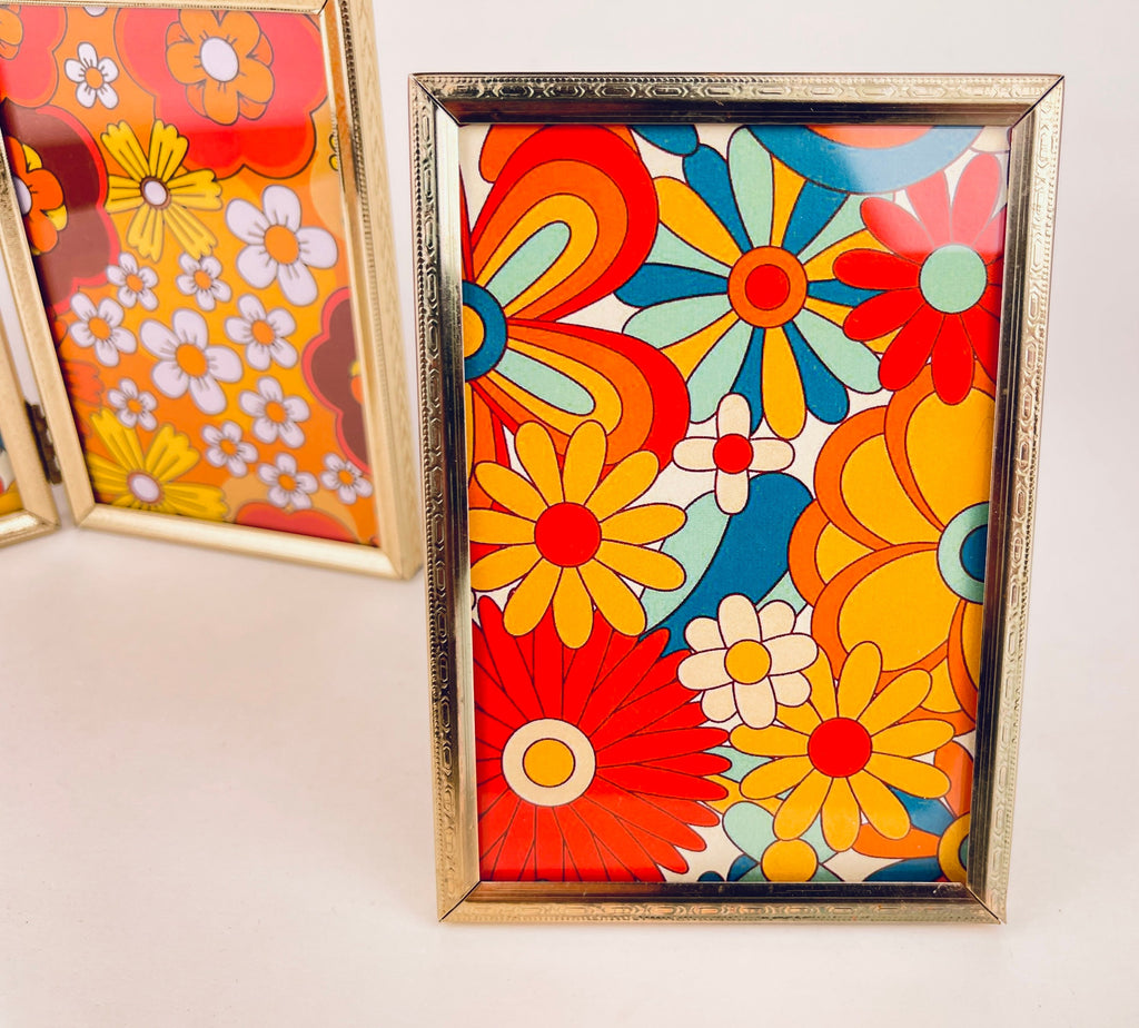 Product image for 'vintage gold tabletop picture frame books sold separately' (view 883a70)