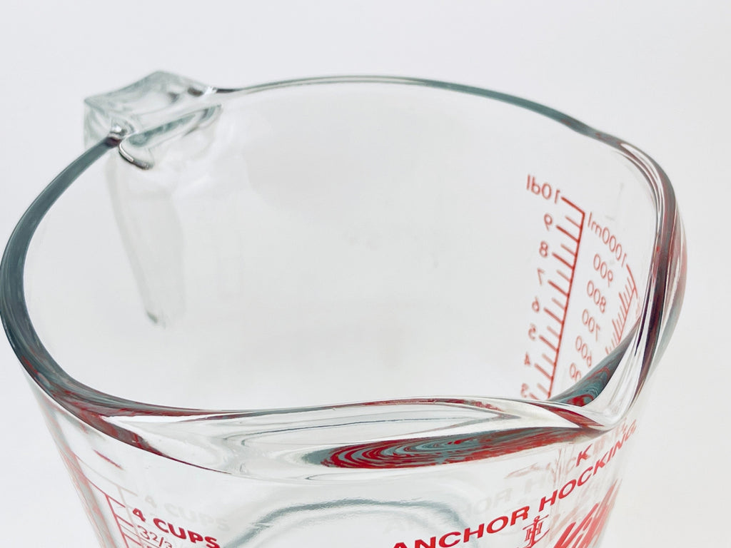 Product image for 'vintage pyrex glass measuring cup 4 cups 32 oz metric imperial system 699' (view c2482d)