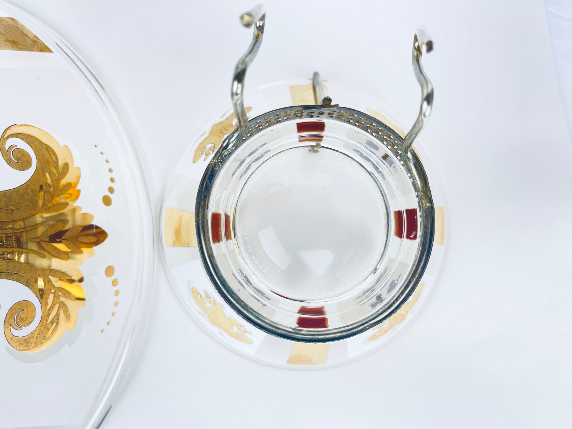 Product image for 'vintage glass chip n dip bowl set gold white fleur de lis pattern' (view 2d212d)