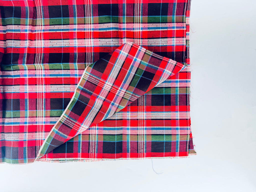 Product image for 'vintage red black plaid square dot polyester fabric 35 x 73' (view e6be89)