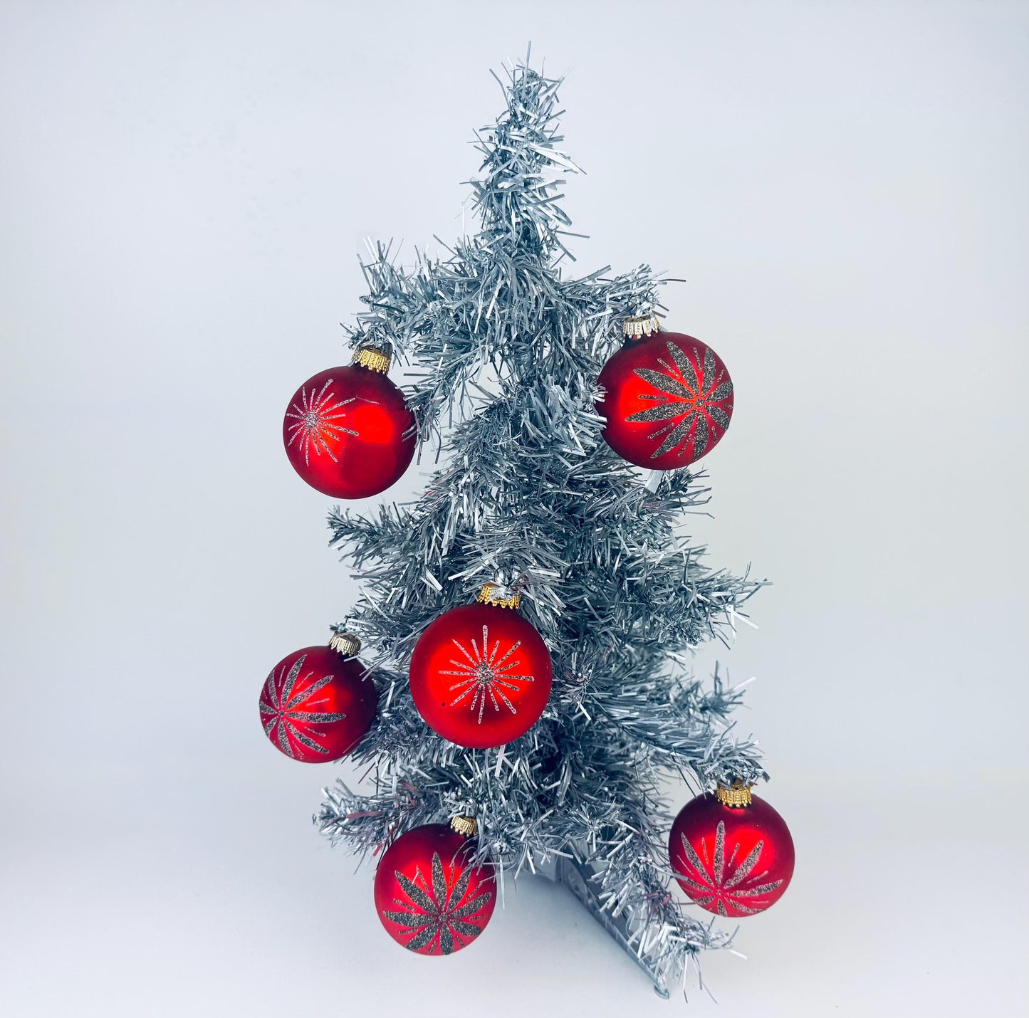 Product image for 'vintage red gold glitter mecury glass christmas tree ornaments set of six 6 made in western germany by krebs sohn' (view 4a5ece)