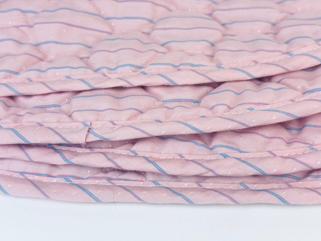 Product image for 'vintage oval 90s pink purple quilted place mats napkin set set of four 4' (view 1b2419)
