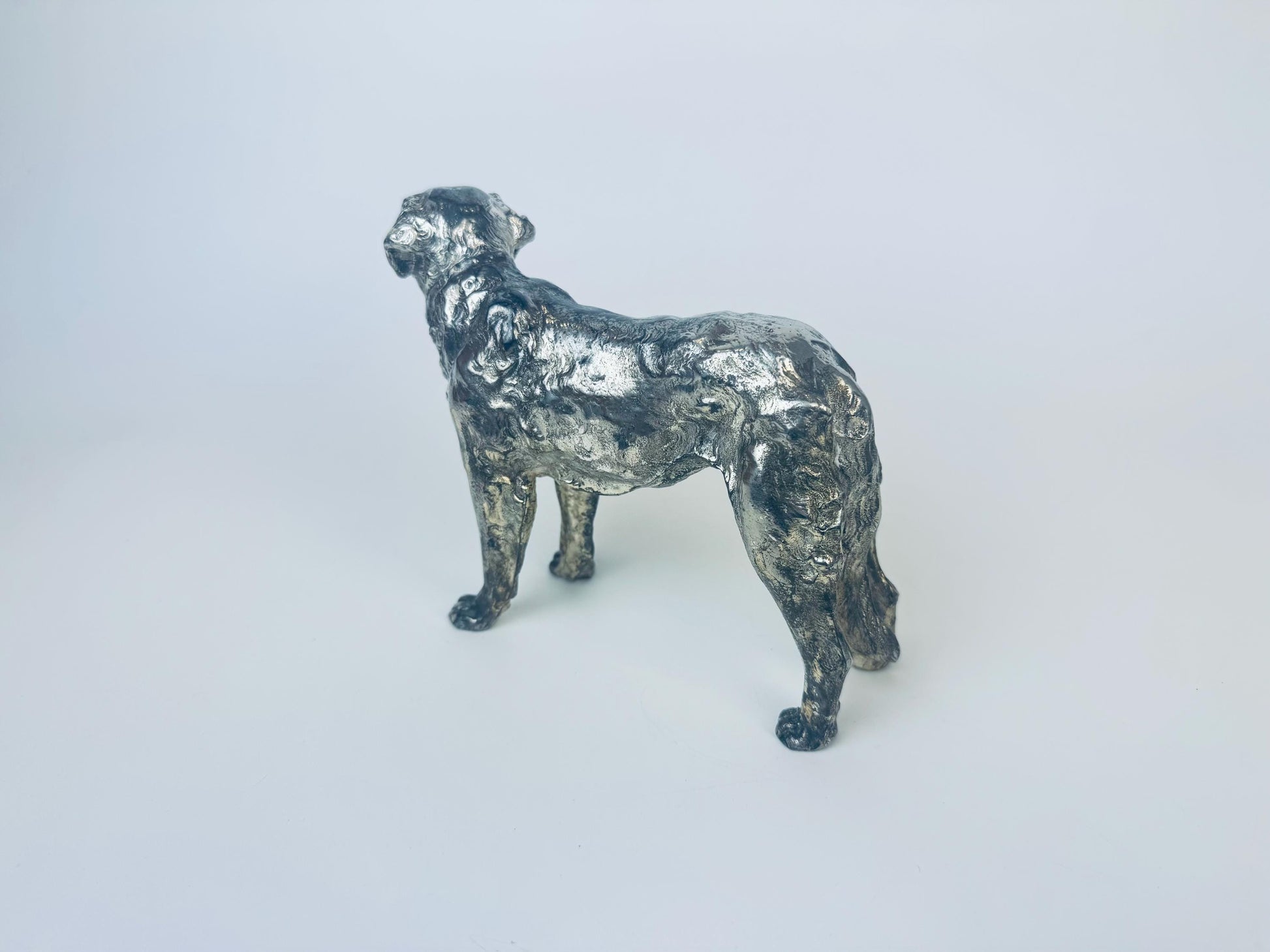 Product image for 'vintage silver metal saint bernard dog sculpture made in japan' (view 3e05a2)