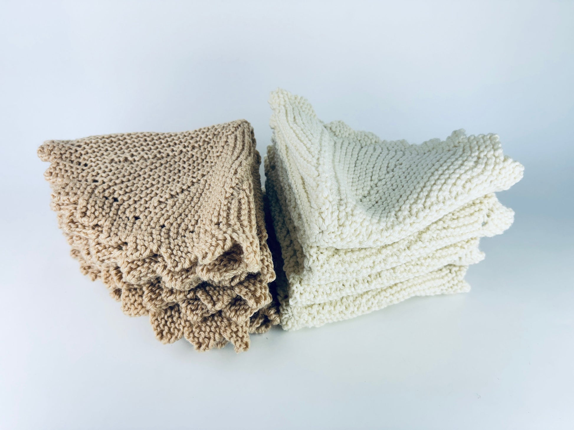 Product image for 'vintage round crochet woven brown or beige place mats underplates set of four 4 sets sold separately' (view 76ce1d)