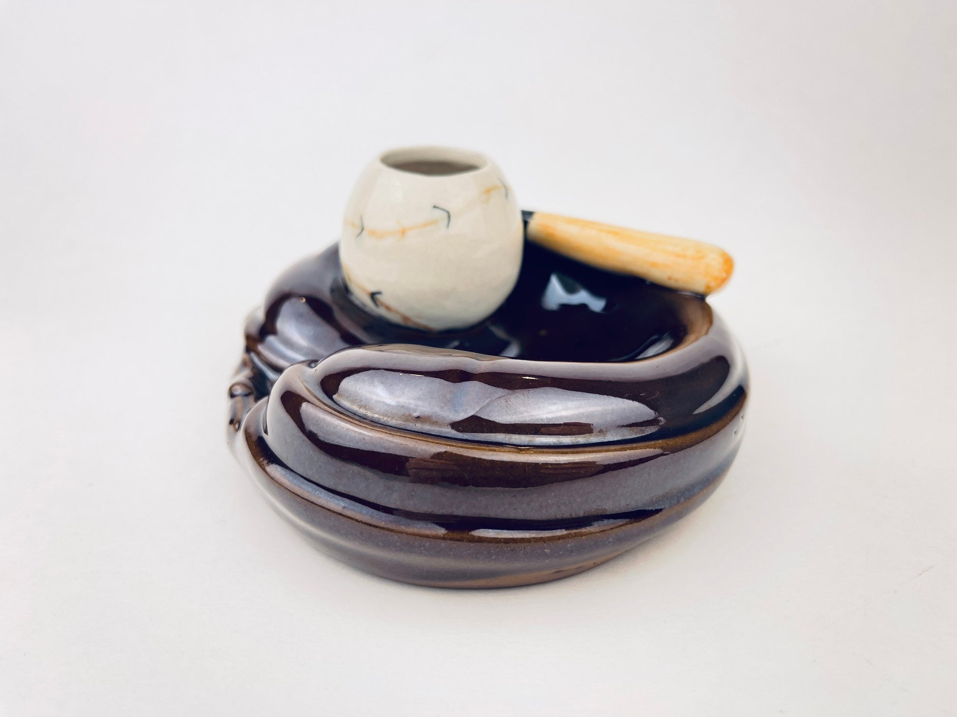Product image for 'vintage baseball ashtray match holder mitt batt ball red clay pottery' (view ff2409)
