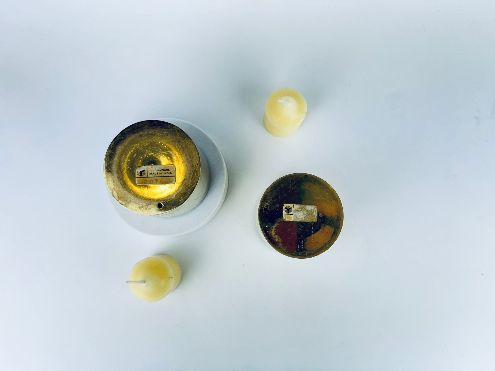 Product image for 'vintage brass votive tea light candle holder set set of two 2 attractive aged metal patina' (view 67d03b)