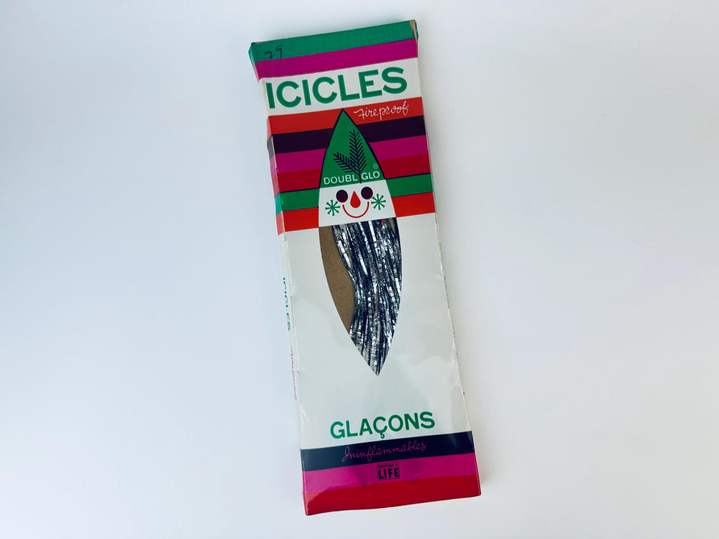Product image for 'vintage flameproof silver christmas tree icicles tinsel strands made in canada by doubl glo new old stock nos' (view 8e819b)