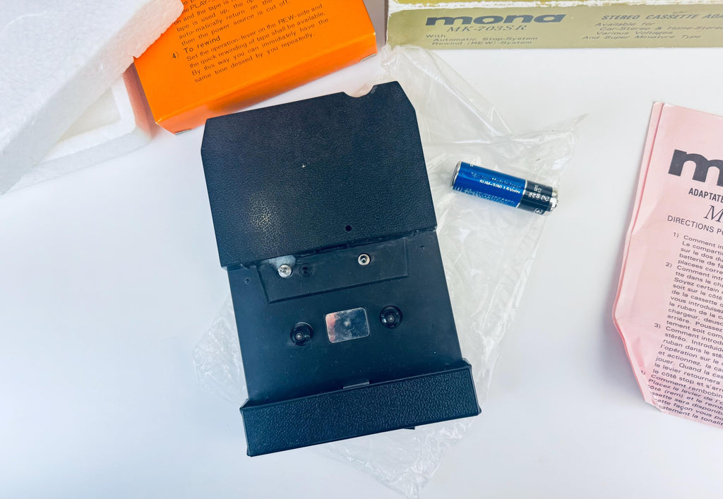 Product image for 'vintage mona mk 703sr 8 track stereo cassette adaptor' (view 644190)