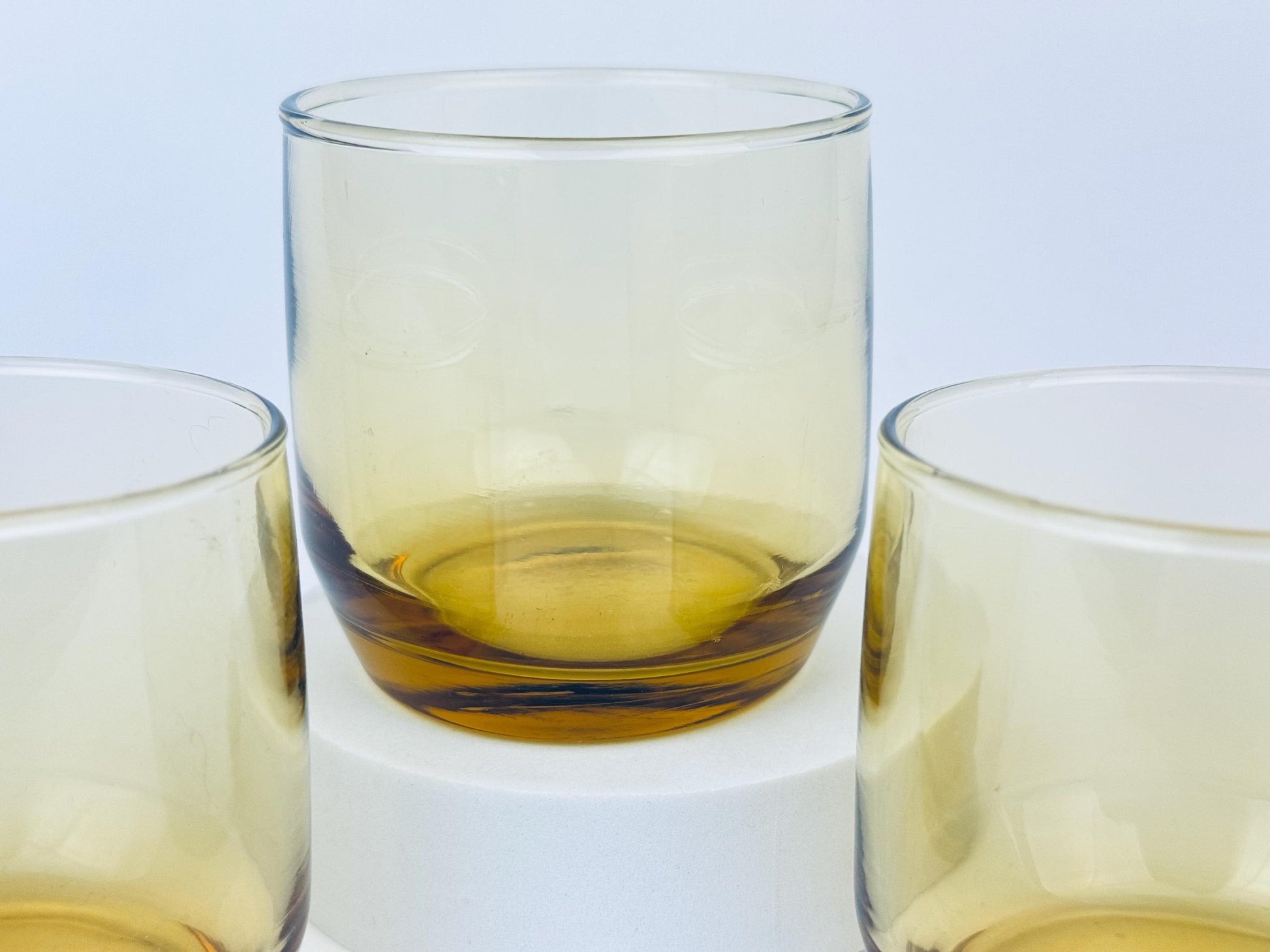 Product image for 'vintage anchor hocking amber lowball glasses set of three 3' (view bfdd92)