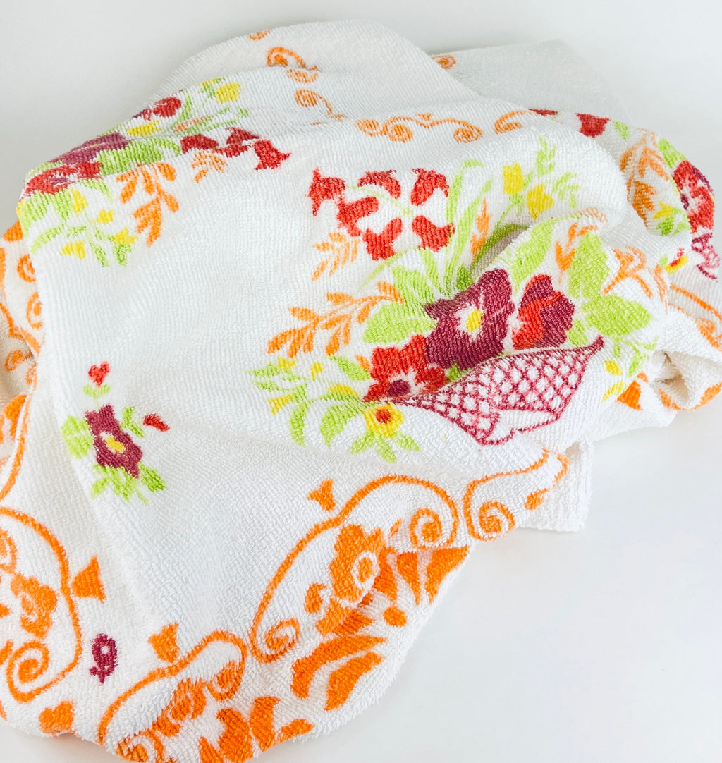 Product image for 'vintage floral beach towel blanket 100 loop cotton 49 x 59' (view 149fc4)