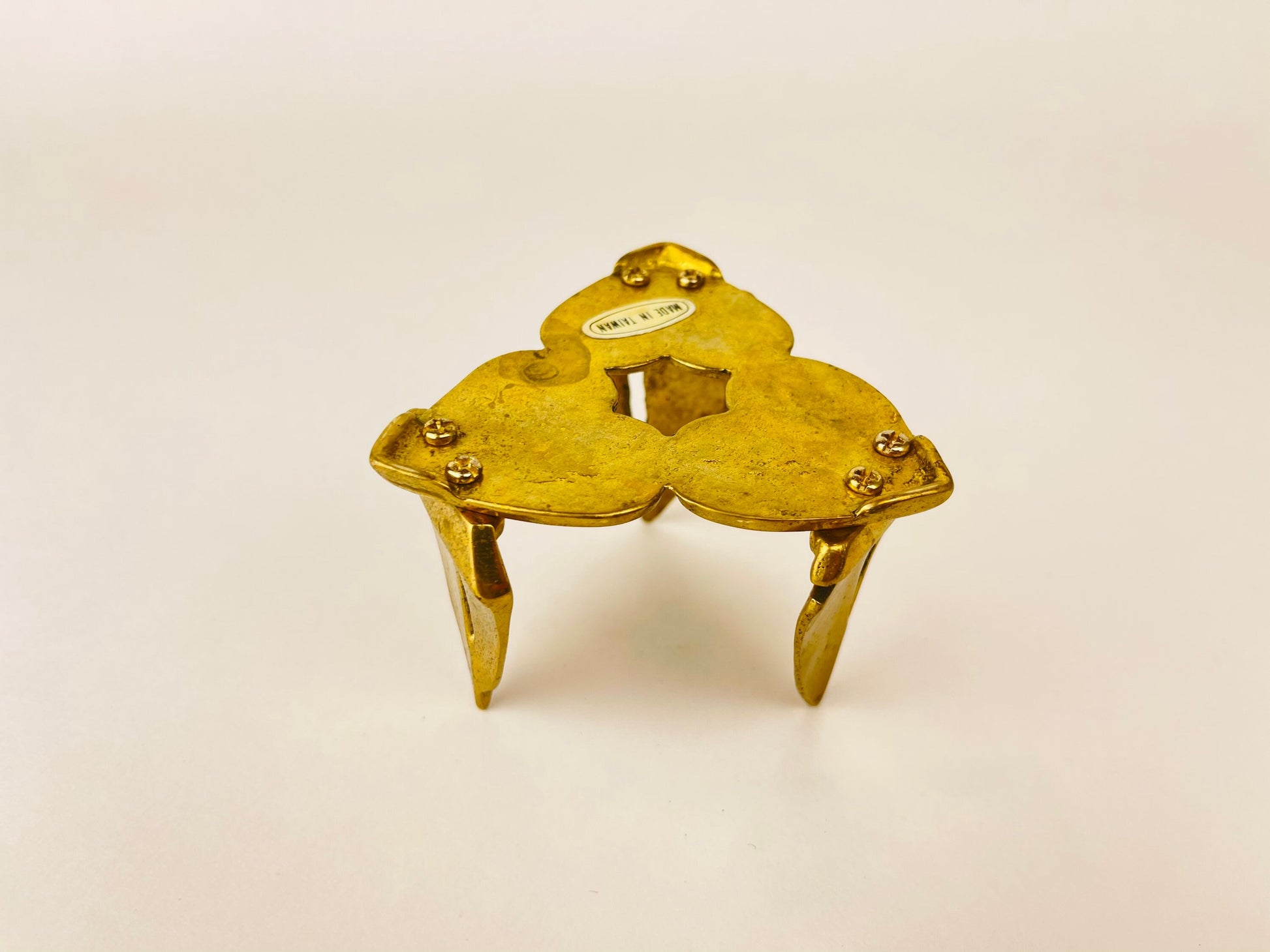 Product image for 'vintage brass sailboat votive candle holder' (view 6f4cde)