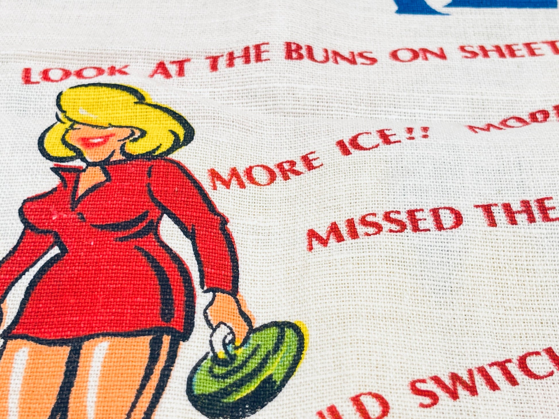 Product image for 'vintage curlers crying tea towel excellent curlers gift made in poland by textilimnex' (view e2ef74)