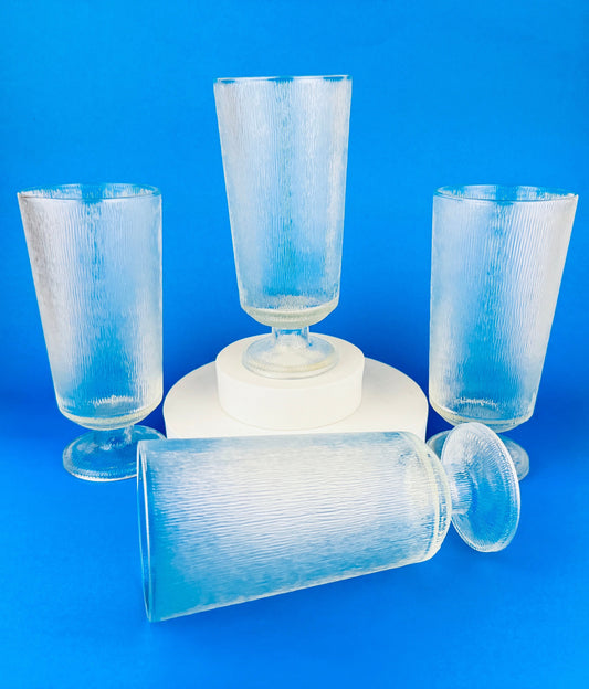 Product image for 'vintage brockway glass icelandic colorless crystal pedestal glassware set of four 4 textured ice design made in usa mcm tumbler' (view bfb3b0)
