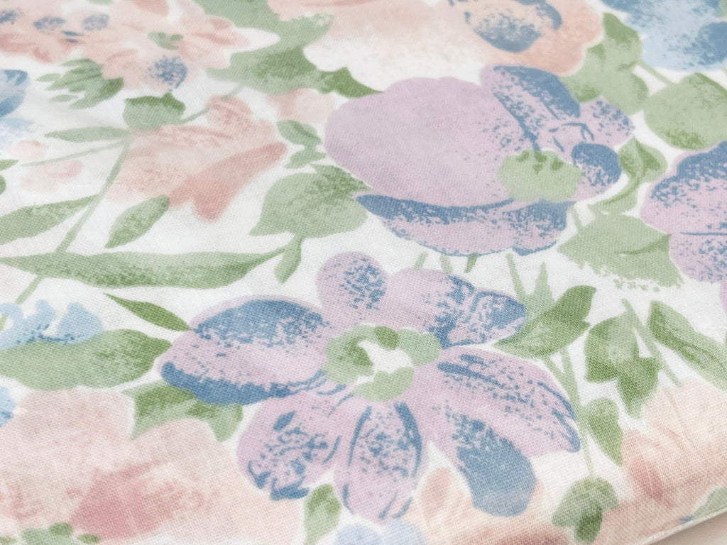 Product image for 'vintage sears perma prest floral double full flat sheet 50 50 cotton polyester blend new old stock nos made in canada' (view e4893e)
