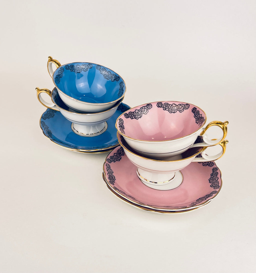 Product image for 'vintage royal bayreuth bavaria germany floral blue pink tea cup saucer sold individually' (view 8ffbf4)