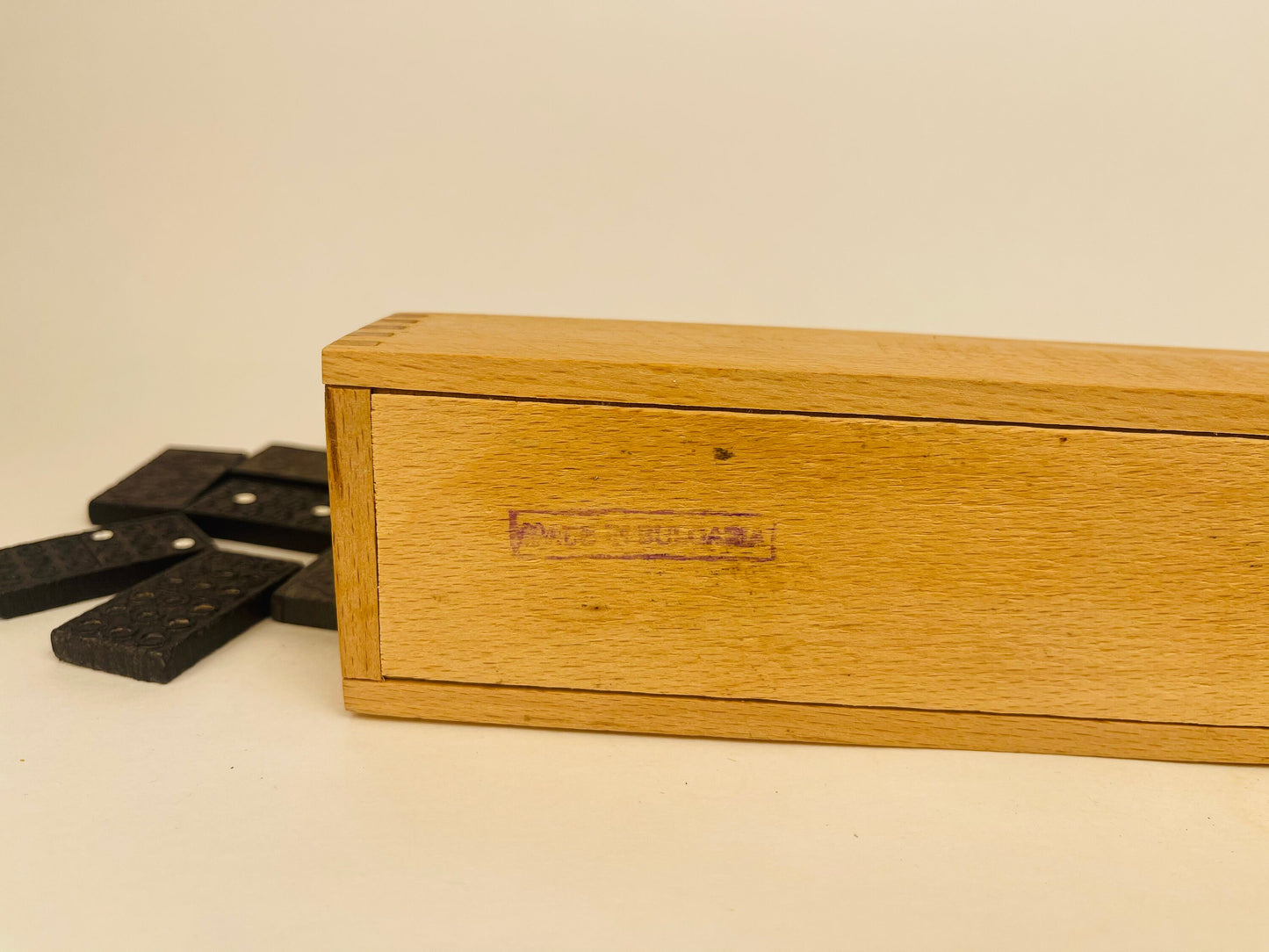 Product image for 'vintage 1970s bulgarian wooden domino set 54 piece classic game in original box' (view 856909)