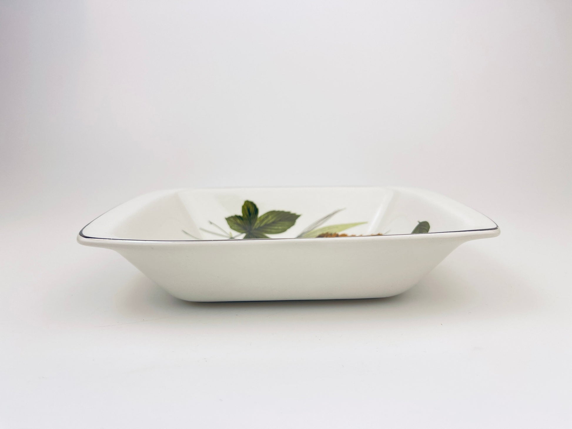 Product image for 'vintage midwinter stylecraft staffordshire england fashion shape candy bowl trinket bowl woodland pond pattern' (view 5380f3)