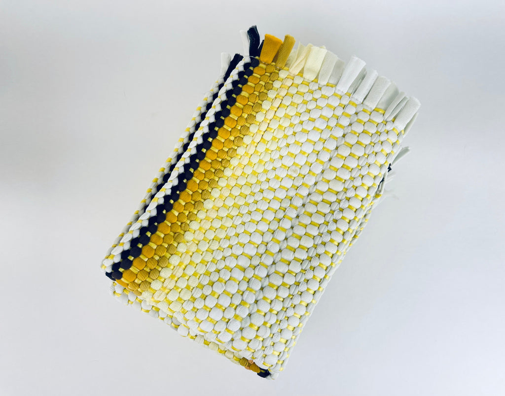 Product image for 'vintage rectangular yellow brown striped woven place mats set of four 4' (view 4a2b8e)