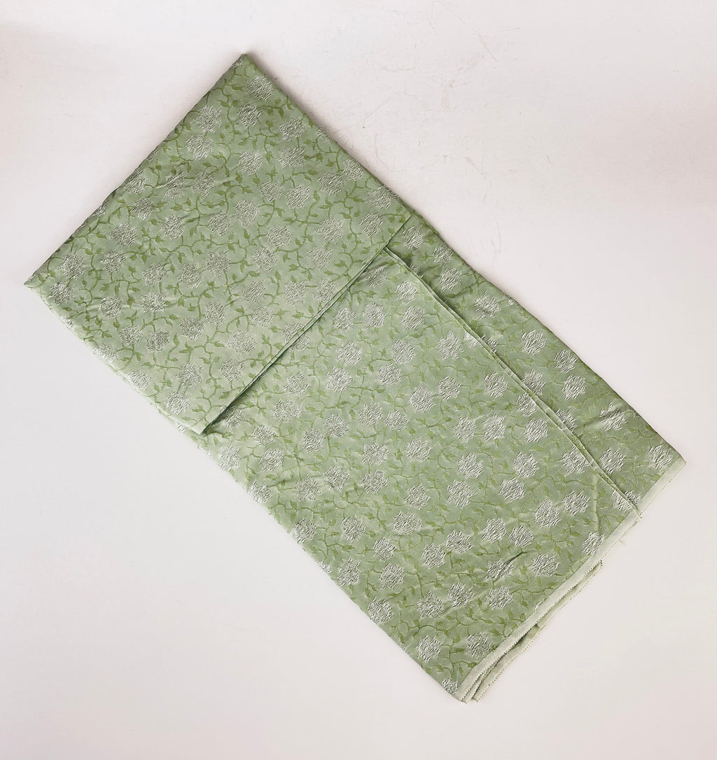 Product image for 'vintage charmeuse brocade green floral fabric 30 x 41' (view 284cc0)