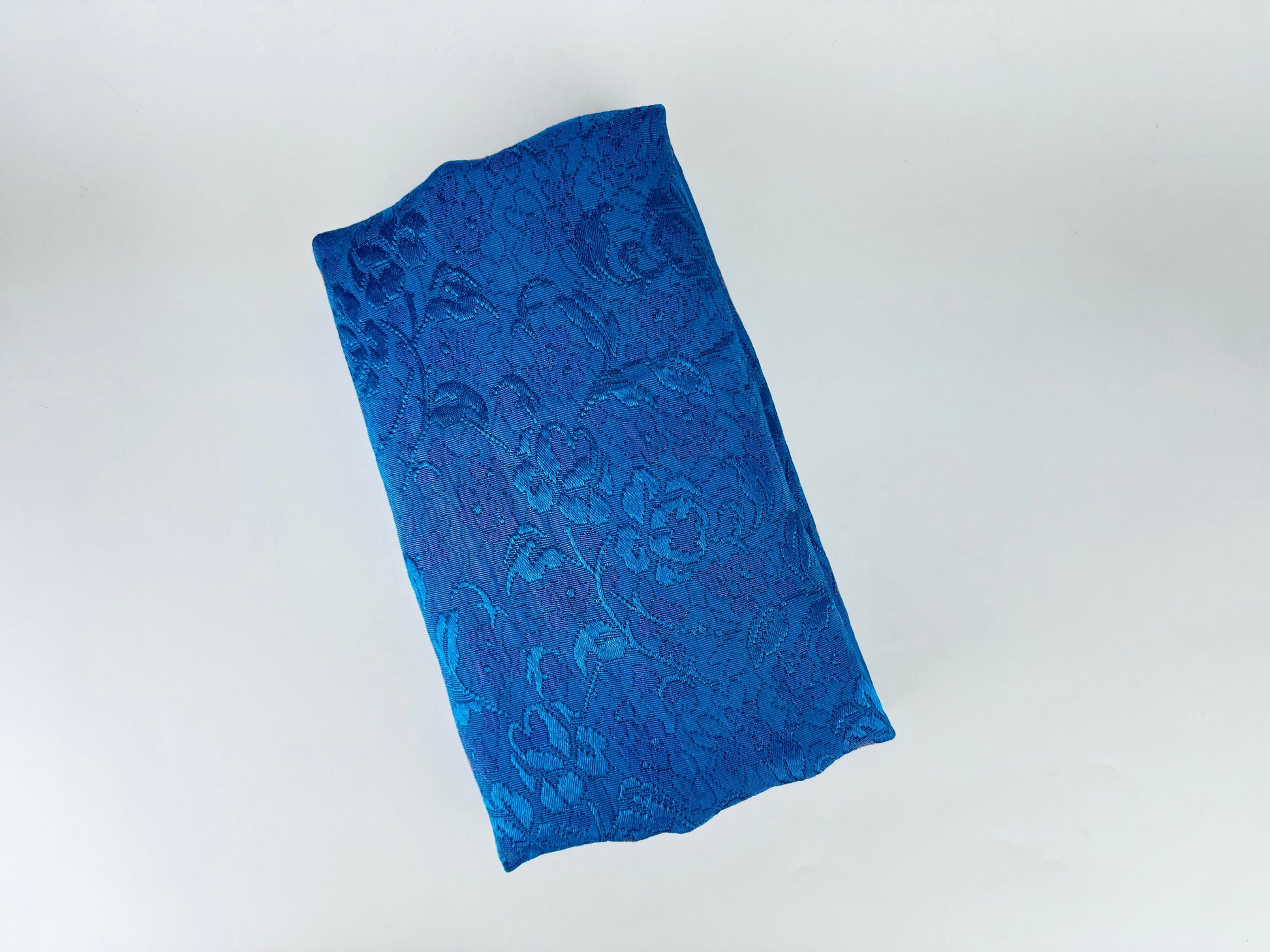 Product image for 'vintage shinny blue pink grandma couch upholstery fabric 40 x 53' (view 9e6088)
