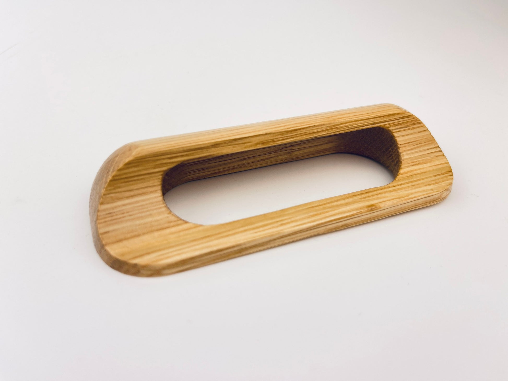 Product image for 'vintage wood cup pull drawer knob hardware new old stock nos belwith canada sold individually' (view 42087c)