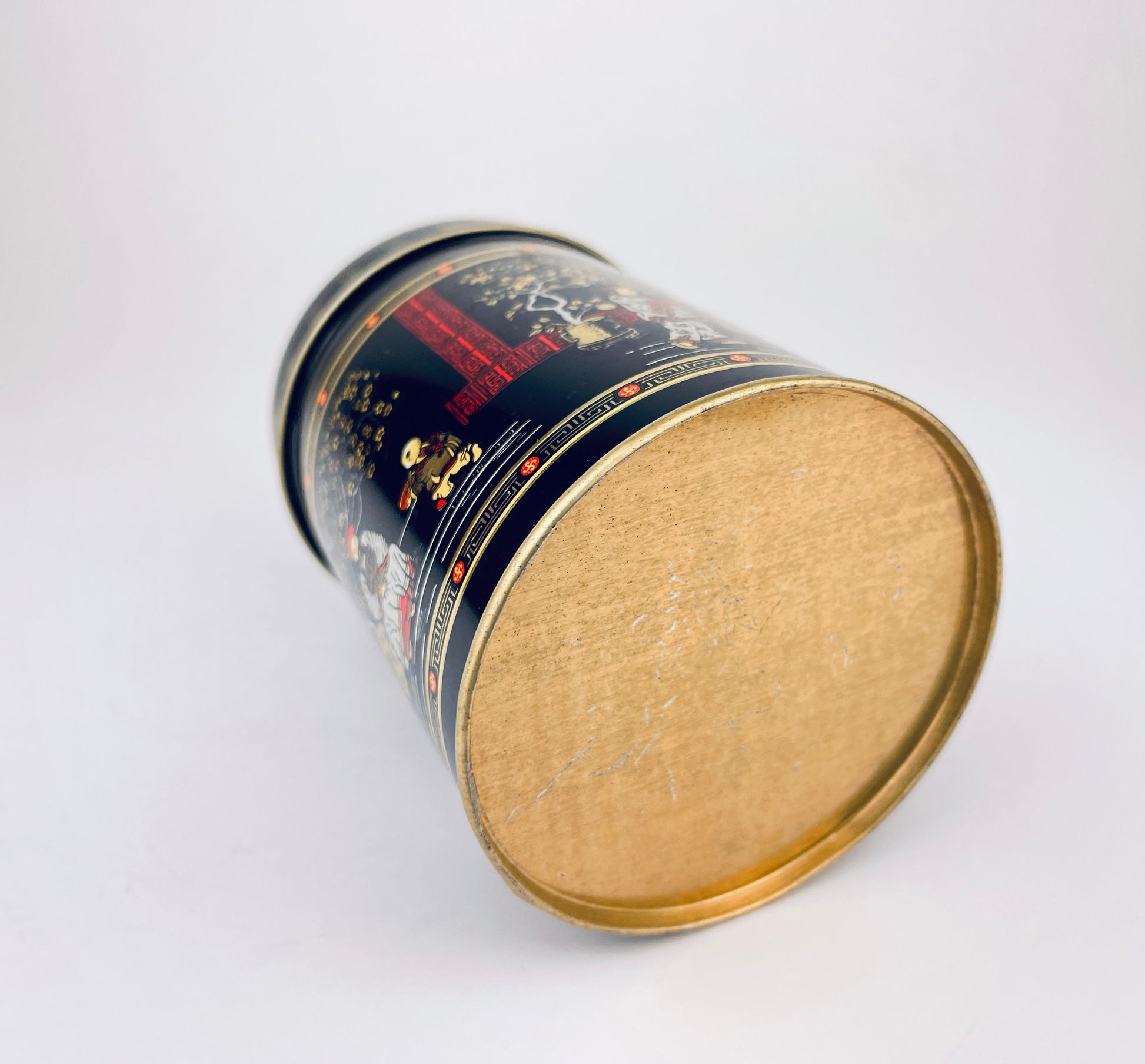 Product image for 'vintage japanese chinoiserie tea tin canister geishas cranes cherry blossom tree pattern' (view c523d7)