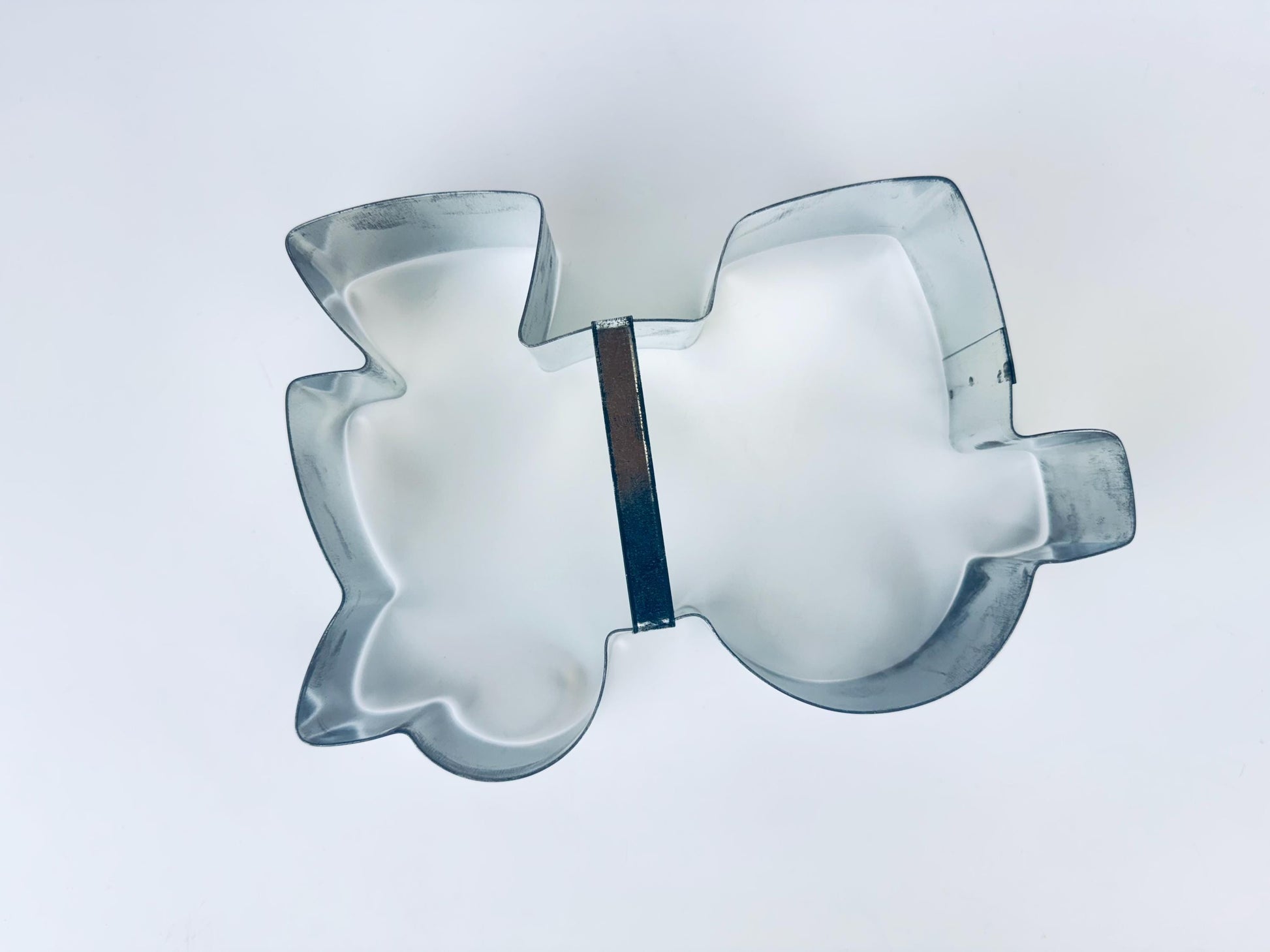 Product image for 'vintage silver train cake cutter 1970s shape a cake by fox run craftsmen tin party mold with box guide' (view e53d33)